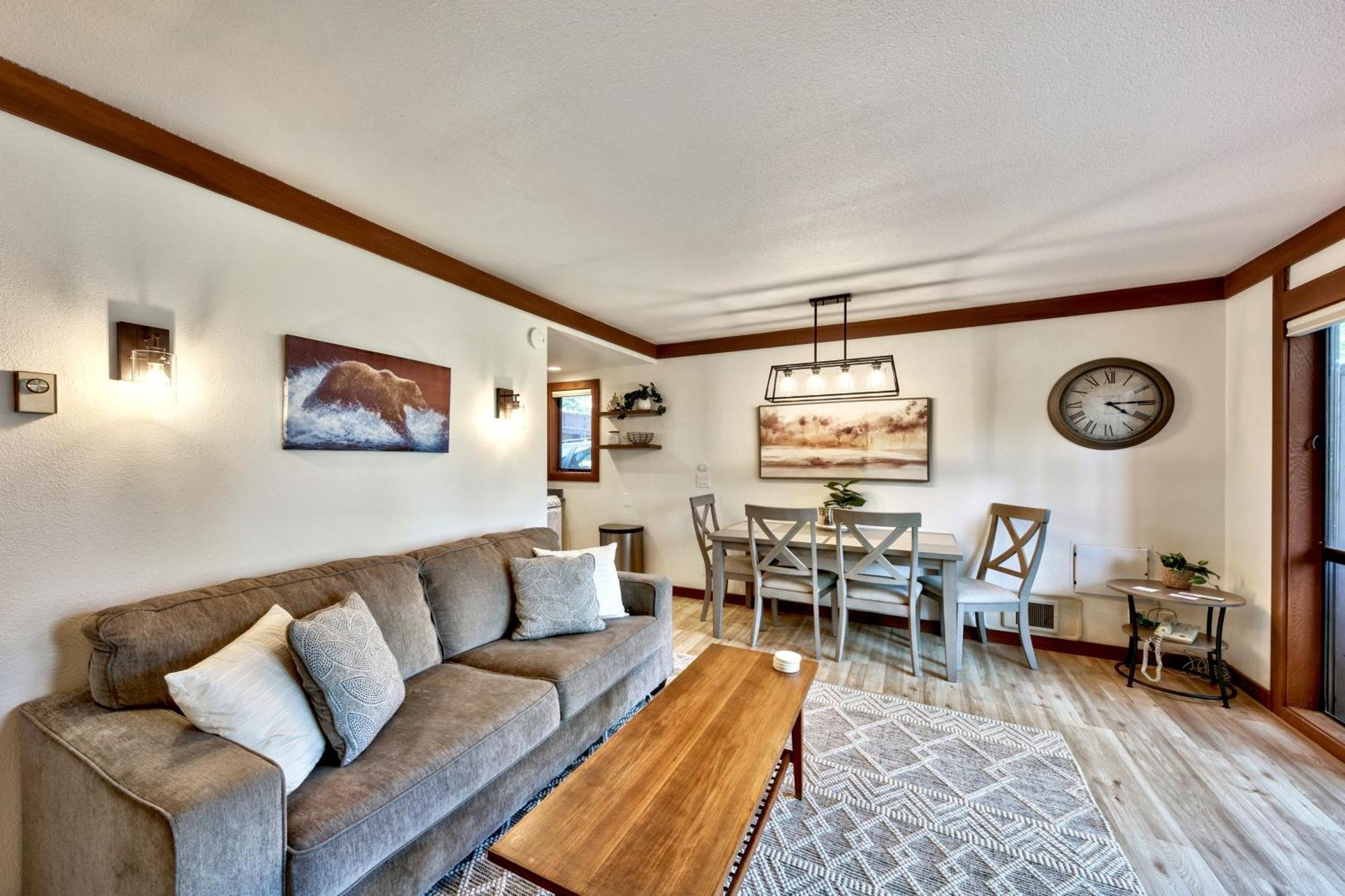 Beautiful Remodeled Condo In Tahoe City Εξωτερικό φωτογραφία